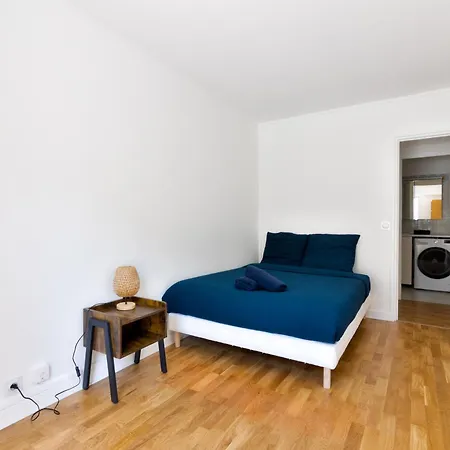 Quartier Luxembourg Free Netflix * Paris